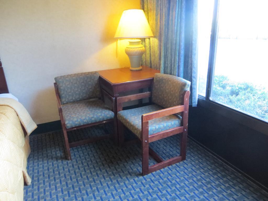 Eurotel Inn Maitland Room photo